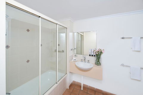 Park Regis Anchorage - Hervey Bay Accommodation 10
