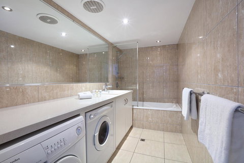 Peninsular Beachfront Resort - Hervey Bay Accommodation 14