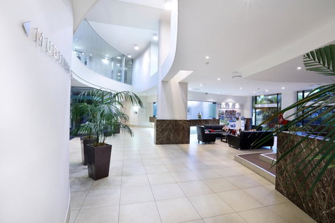 Peninsular Beachfront Resort - Hervey Bay Accommodation 19