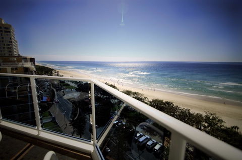 Grosvenor Beachfront Apartments Surfers Paradise - Tourism Hervey Bay 0