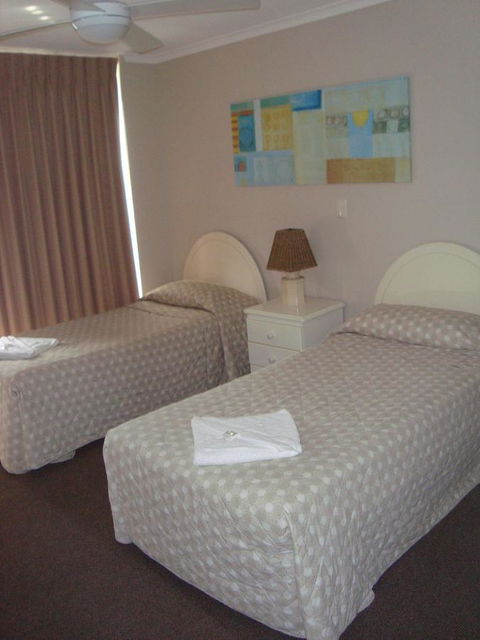 Grosvenor Beachfront Apartments Surfers Paradise - Tourism Hervey Bay 18