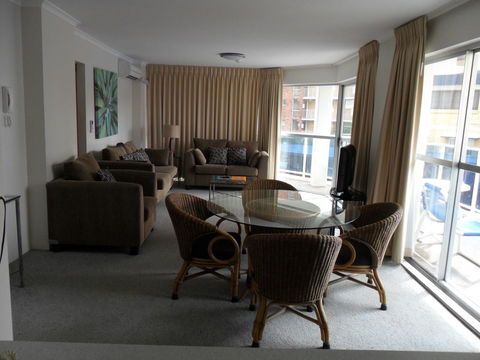 Grosvenor Beachfront Apartments Surfers Paradise - Tourism Hervey Bay 23