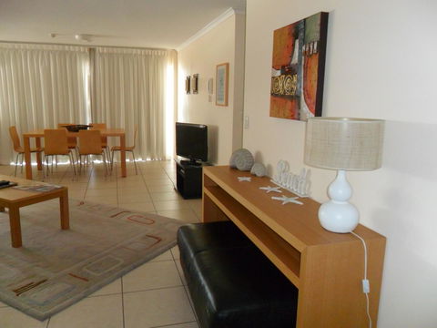 Grosvenor Beachfront Apartments Surfers Paradise - Tourism Hervey Bay 10