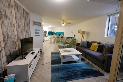 Sanctuary Beach Retreat - Tourism Hervey Bay 15