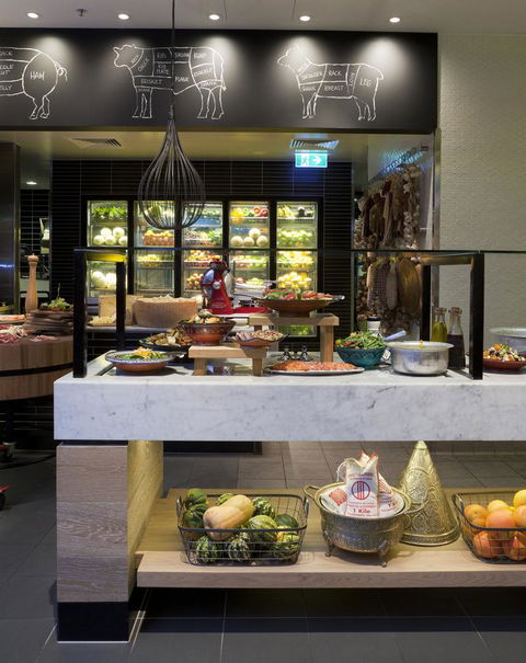 QT Gold Coast - Hervey Bay Accommodation 15