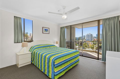 Columbia Beachfront Apartments On Rainbow Bay - Hervey Bay Accommodation 20