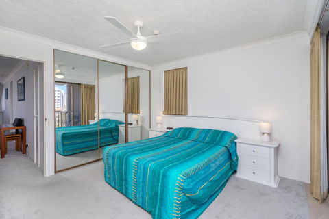 Columbia Beachfront Apartments On Rainbow Bay - Hervey Bay Accommodation 15