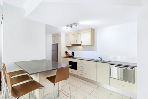 Mantra Aqueous On Port - Hervey Bay Accommodation 5
