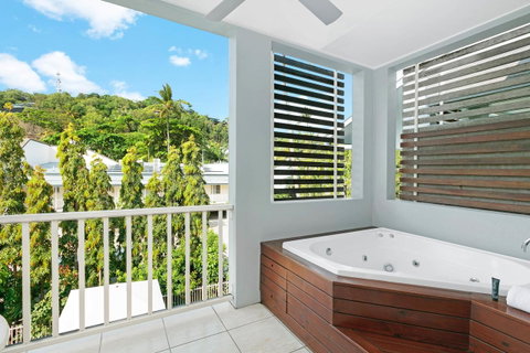Mantra Aqueous On Port - Hervey Bay Accommodation 25