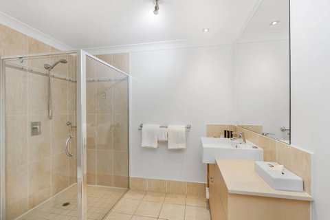 Mantra Aqueous On Port - Hervey Bay Accommodation 18