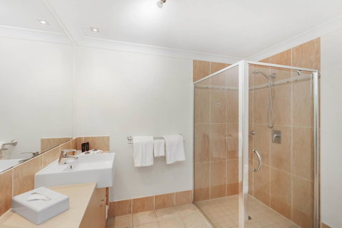 Mantra Aqueous On Port - Hervey Bay Accommodation 14