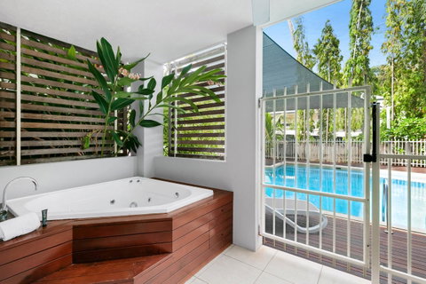 Mantra Aqueous On Port - Hervey Bay Accommodation 13
