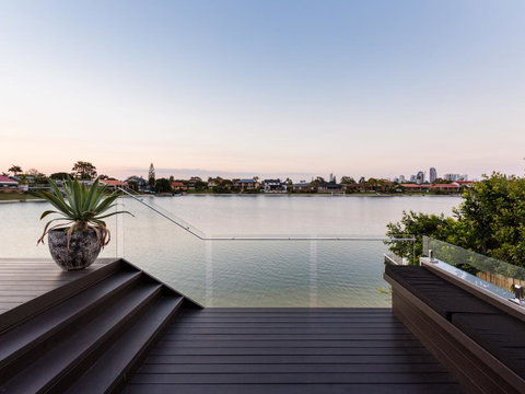 Rumrunner Resort - Hervey Bay Accommodation 12