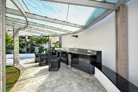 Soul Surfers Paradise - Gclr - Tourism Hervey Bay 42