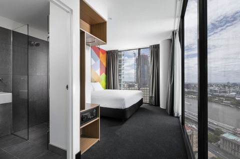 Ibis Styles Brisbane Elizabeth Street - Hervey Bay Accommodation 6