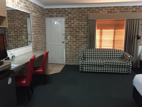 Country Gardens Motor Inn - Hervey Bay Accommodation 20