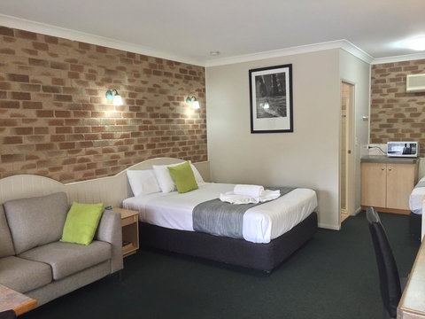 Country Gardens Motor Inn - Hervey Bay Accommodation 8