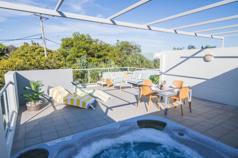 Coolum At The Beach - Hervey Bay Accommodation 34