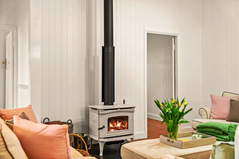 Frangipani House - Tourism Hervey Bay 9