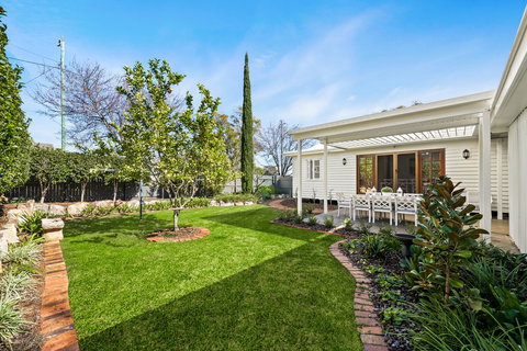 Frangipani House - Tourism Hervey Bay 32