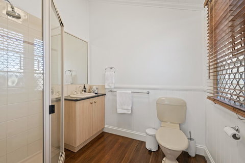 Frangipani House - Tourism Hervey Bay 16