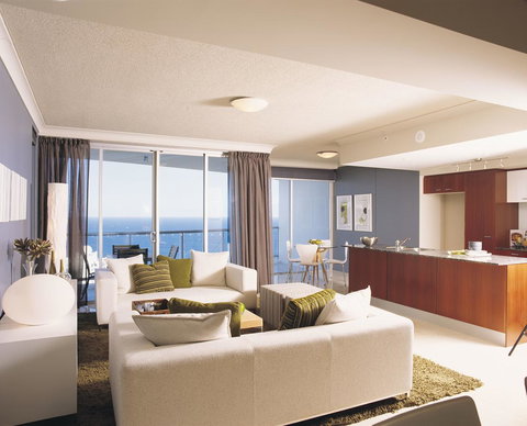 The Towers Of Chevron Renaissance - Holidays Gold Coast - Hervey Bay Accommodation 28