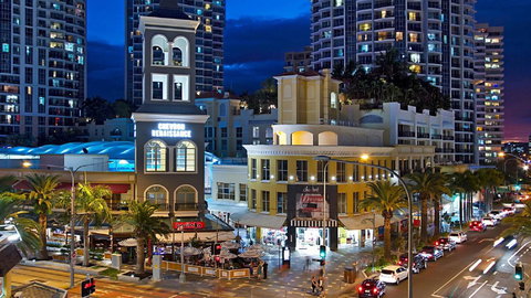 The Towers Of Chevron Renaissance - Holidays Gold Coast - Hervey Bay Accommodation 14