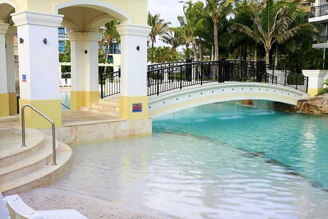 The Towers Of Chevron Renaissance - Holidays Gold Coast - Hervey Bay Accommodation 26