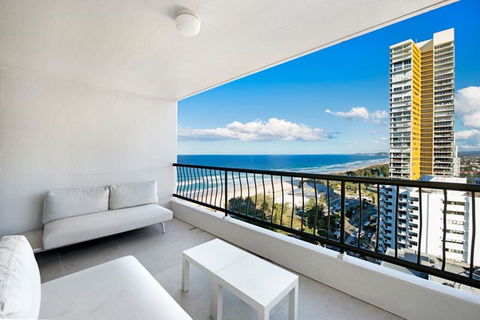 ULTIQA Beach Haven On Broadbeach - Hervey Bay Accommodation 1