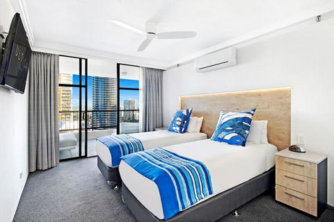 ULTIQA Beach Haven On Broadbeach - Hervey Bay Accommodation 4