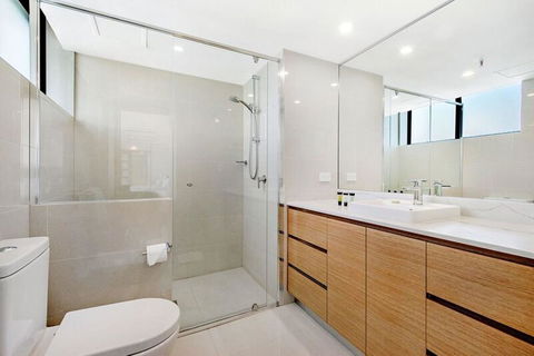 ULTIQA Beach Haven On Broadbeach - Hervey Bay Accommodation 24
