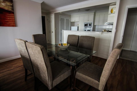 The Phoenician Resort - Hervey Bay Accommodation 7