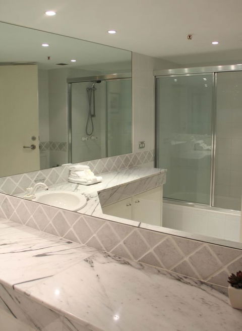 De Ville Apartments - Tourism Hervey Bay 3