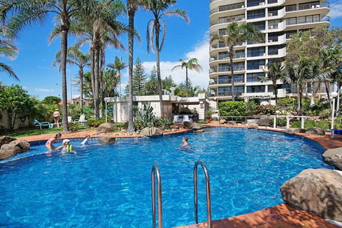 De Ville Apartments - Tourism Hervey Bay 0