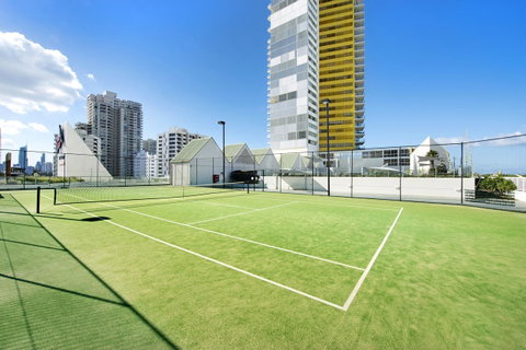 ULTIQA Air On Broadbeach - Hervey Bay Accommodation 4