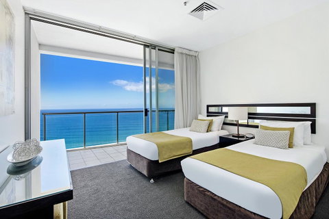 ULTIQA Air On Broadbeach - Hervey Bay Accommodation 27
