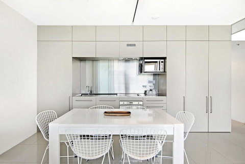 ULTIQA Air On Broadbeach - Hervey Bay Accommodation 35