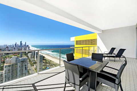 ULTIQA Air On Broadbeach - Hervey Bay Accommodation 17
