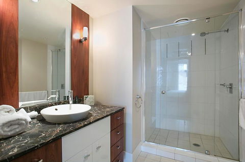 Towers Of Chevron - Private Apartment - Tourism Hervey Bay 4