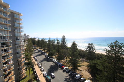 Oceania On Burleigh Beach - Hervey Bay Accommodation 24