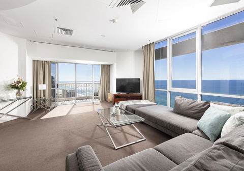 Novotel Surfers Paradise - Hervey Bay Accommodation 3