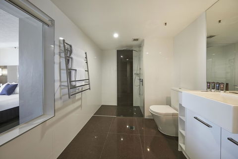 Novotel Surfers Paradise - Hervey Bay Accommodation 30