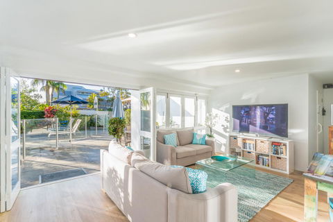 Noosa Boutique Apartments & Elkhorn Villas - Tourism Hervey Bay 3