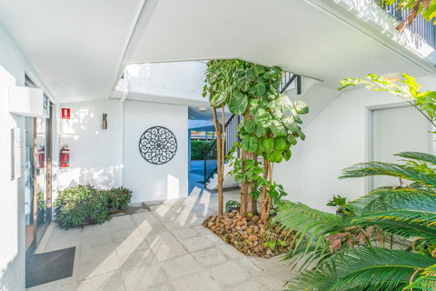 Noosa Boutique Apartments & Elkhorn Villas - Tourism Hervey Bay 7