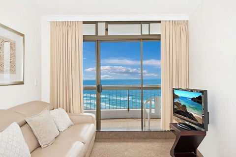 Surfers International Apartments - Tourism Hervey Bay 27