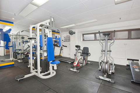 Surfers International Apartments - Tourism Hervey Bay 9