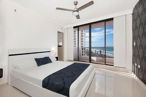 Surfers International Apartments - Tourism Hervey Bay 36