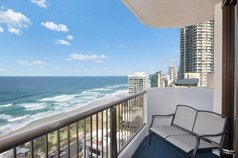 Surfers International Apartments - Tourism Hervey Bay 7