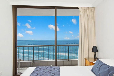 Surfers International Apartments - Tourism Hervey Bay 26