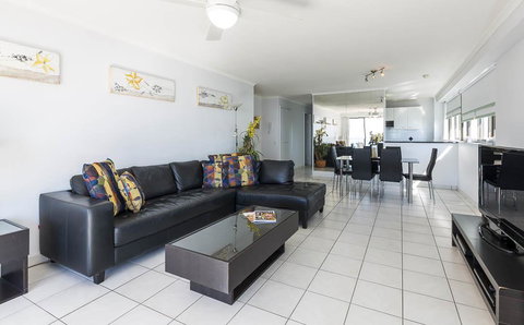 South Pacific Plaza - Official - Hervey Bay Accommodation 18